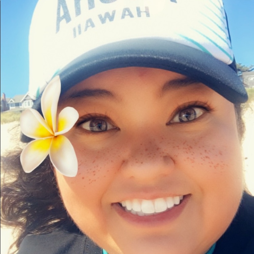 Meet your Posher, Kelly